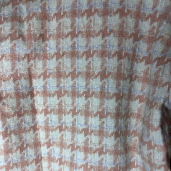 Pink Fur trimmed houndstooth jacket - Picture 8 of 11